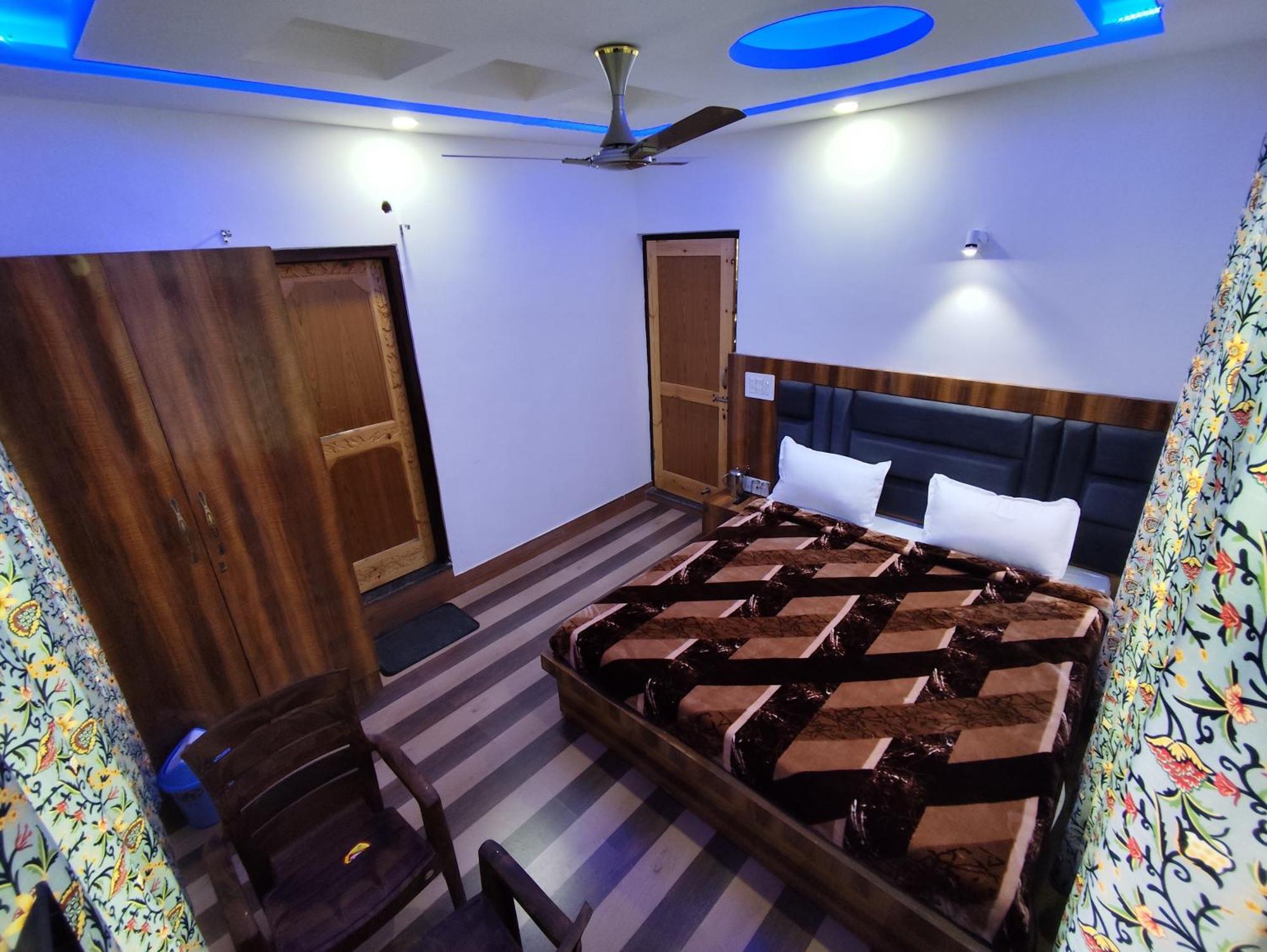 فندق The Heaven Tree Srīnagar المظهر الخارجي الصورة